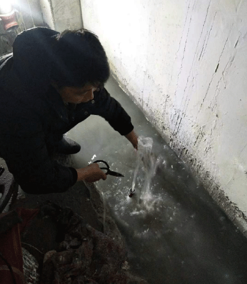 新乡获嘉县防水堵漏